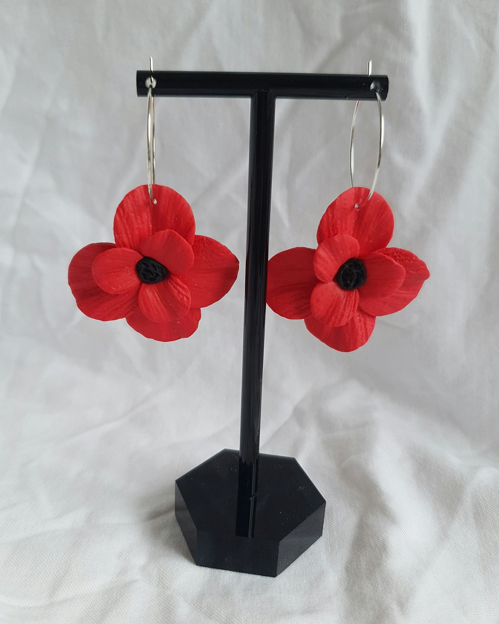 Poppy hoops