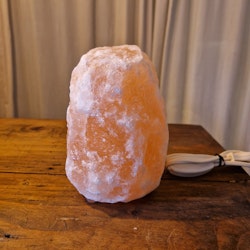 Saltkristall lampa *utan trä fot