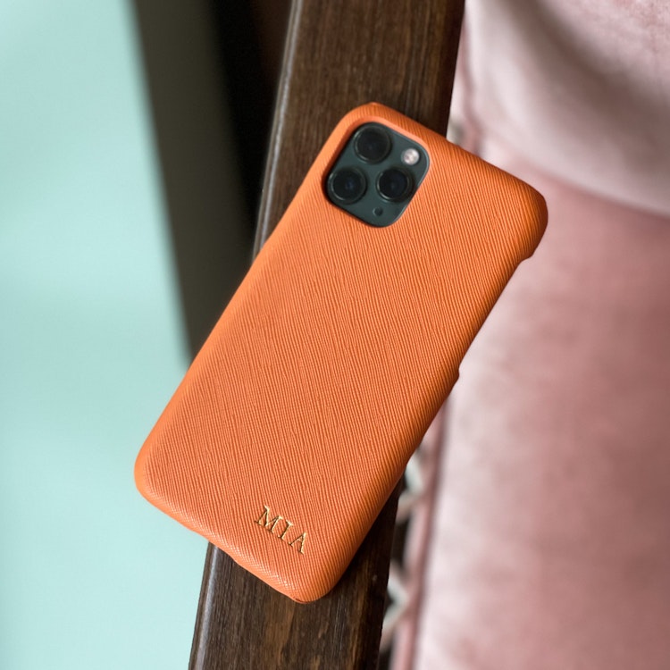 Orange mobilcover med navn