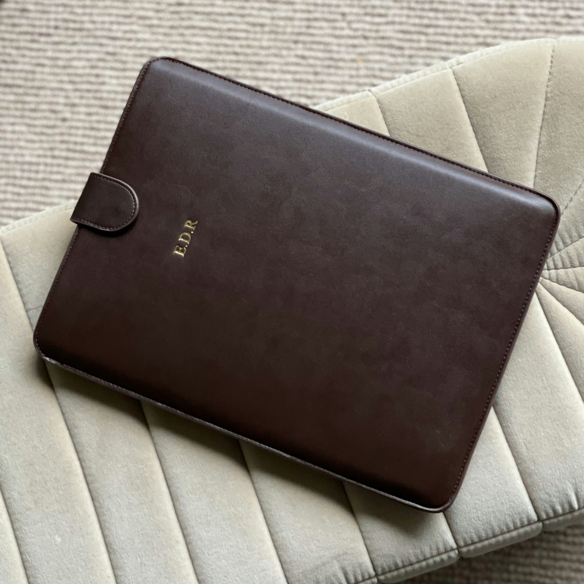 Brown Smooth Laptop taske med gravering