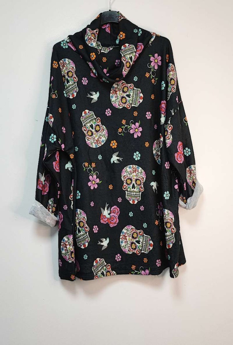 Tröja med tryck - Onesize plus - Rosa döskalle