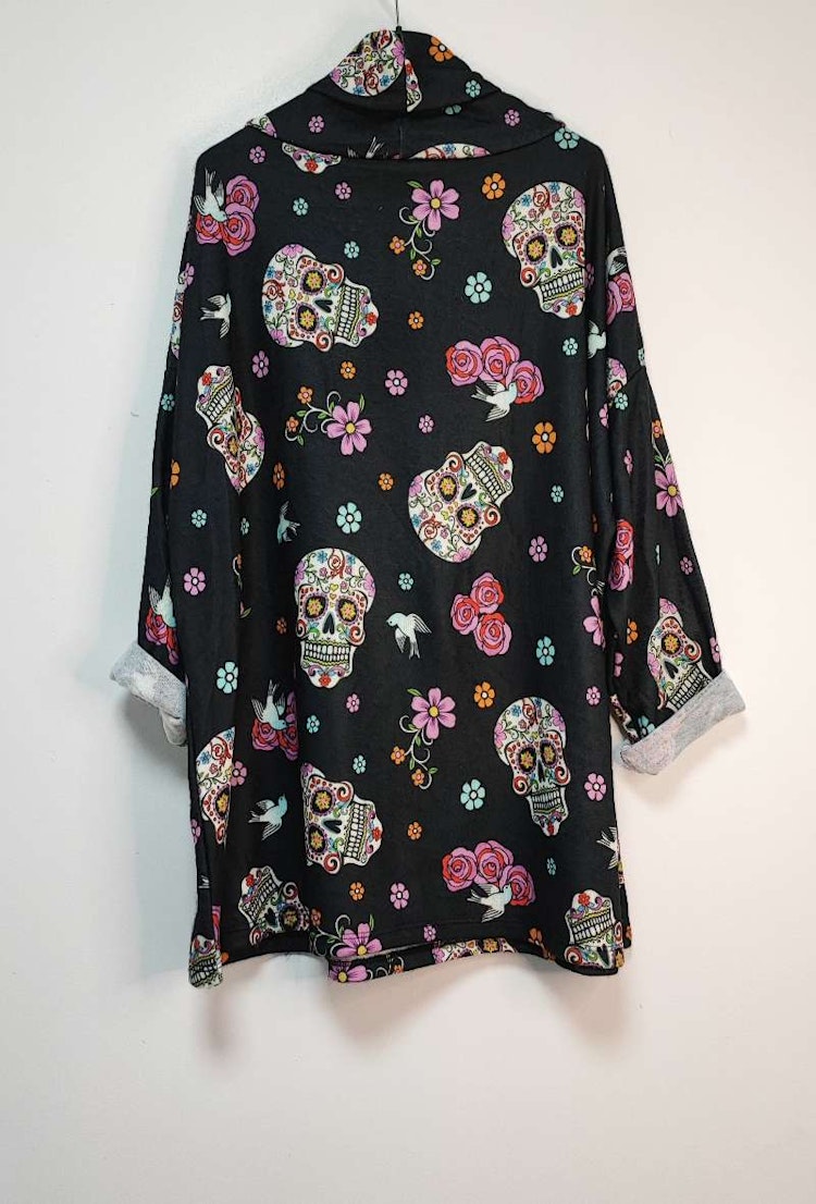 Tröja med tryck - Onesize plus - Rosa döskalle