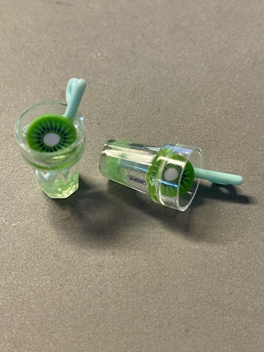 Glow in the dark - kiwi