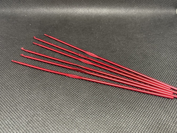 Aluminium, röd - 2,0mm