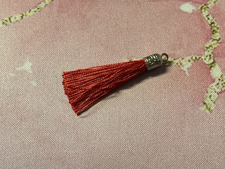 Tassels, ca 5cm - röd