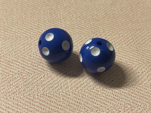 Prickig, blå - 20mm