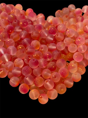 Frostad glas med guldpulver, 8mm, röd/orange - 50st