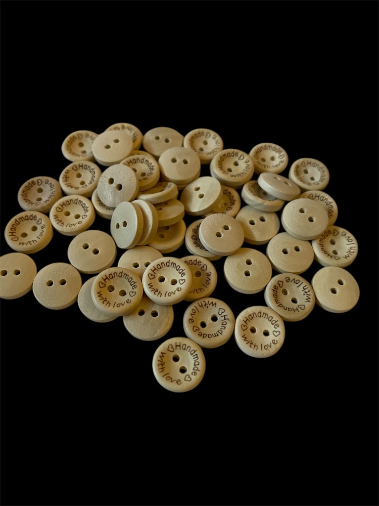 Träknappar "Handmade with love" , 1,5cm - 10st