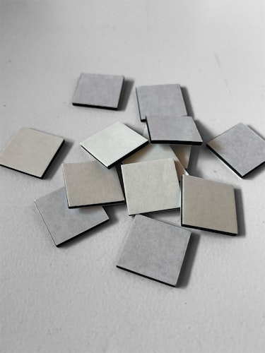 Häftkuddar, fyrkantiga, 2x2cm - 30st