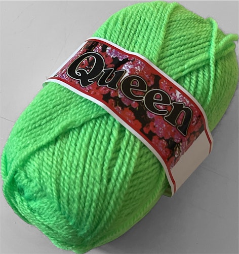 Queen, 50g/130m - 354 - Ljusgrön