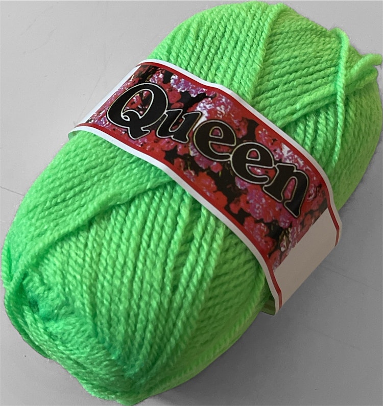Queen, 50g/130m - 354 - Ljusgrön