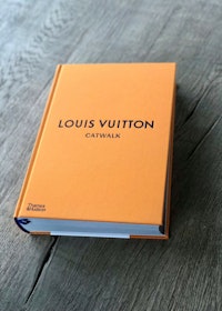 Bok - Louis Vuitton Catwalk