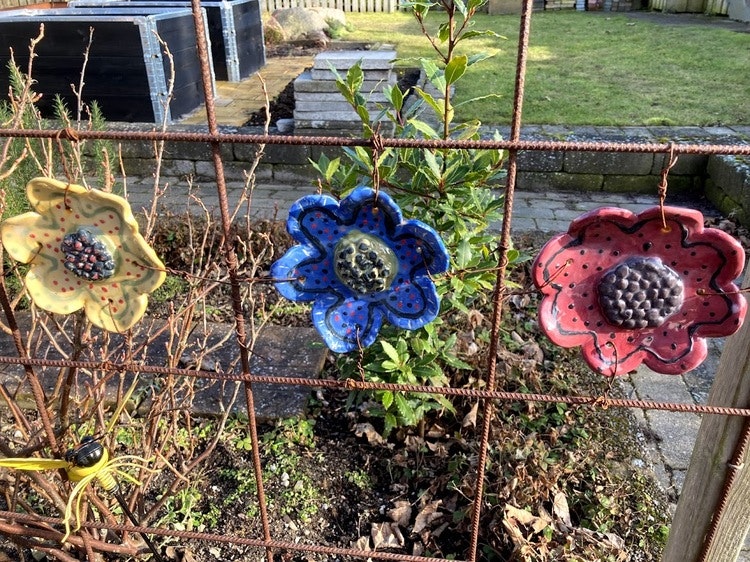 Blommor till armeringsnät