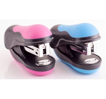 Büngers Stiftemaskin 26/6 mini+stifter (Farge Blå)