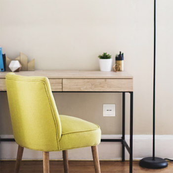 Logilink Vegguttak med 2x USB A kontakter