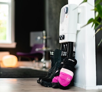 Homeline Skotørker 350W, veggmontert, 4 slanger