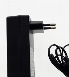 Strømadapter til Grundig Radioer i DTR 6000 Serien 15V 2,4A 36W GA361-1502400E