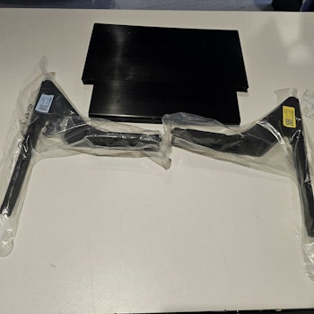 Føtter og assystand for Samsung 55" QLED TQ55Q70DAT