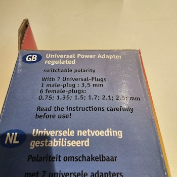 Universalt AC-DC Strømadapter 500ma