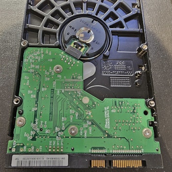 Defekt donordisk for reparasjoner - WD2500JS-60NCB1