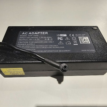 Ac adapter for acer 180W 19.5v 1.7 x5.5 x11 ADP-180W
