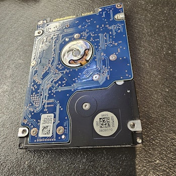 Hitachi H2T500854S 500GB 5.4K RPM SATA 2.5"