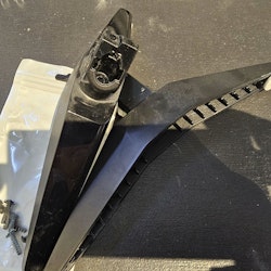 Føtter for Grundig TV 49 VLX 6820 BP
