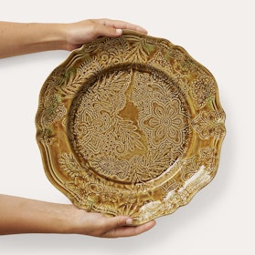 LARGE ROUND DISH, PINEAPPLE