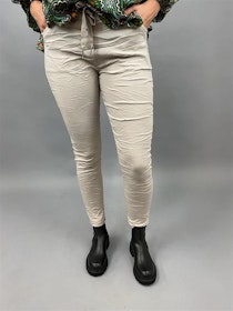 SIGNE Byxa med stretch, beige