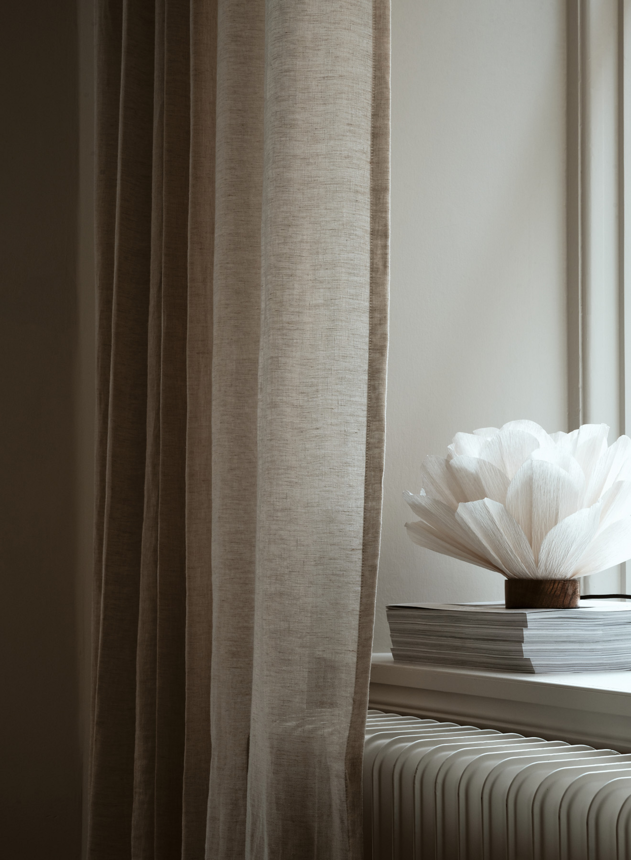 Lisa table lamp