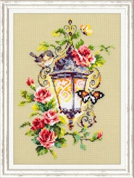 Broderikit Tavla Lykta fåglar blommor Fjärilar