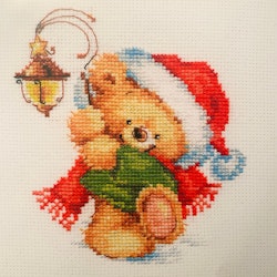 Broderikit Tavla Nalle med Lykta