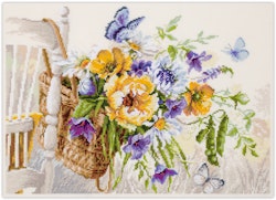 Broderikit Tavla Korg med sommarblommor