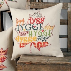 Broderikit Kudde Blad med text Hygge