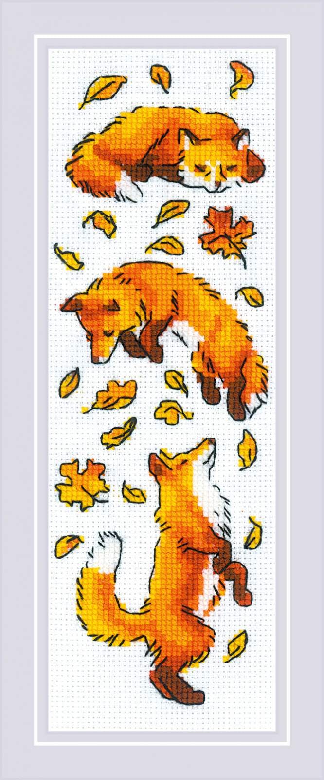 Broderikit Tavla Foxes in the Leaves