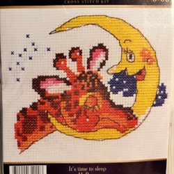 Broderikit Tavla It's time to sleep - Sov gott lilla giraff