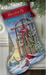 Broderikit Christmas Sled Stocking - Julstrumpa Släde med Julkrans