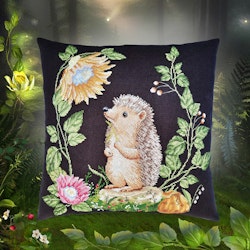 Broderikit Kudde Night walk - Igelkotts nattpromenad