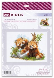 Broderikit Tavla Red Panda Cubs- Röda pandaungar