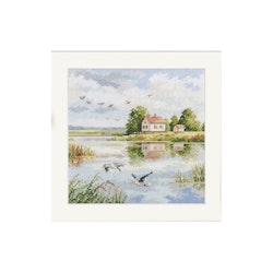 Broderikit Tavla House by the lake - Hus vid sjön