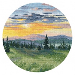Broderikit Tavla Sunset in the mountains - Solnedgång i bergen