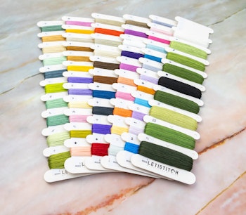 Broderikit Tavla Enchanted Spring - Förtrollad vår