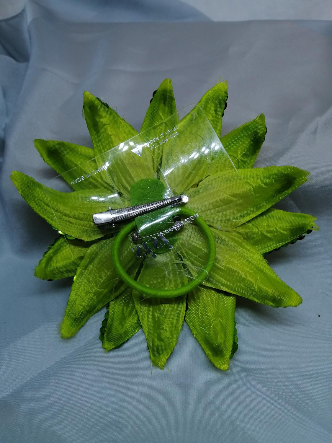 Hårdekoration hårspänne stor blomma med paljetter grön