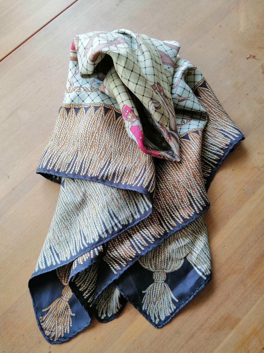 Vintage scarf scarves sjal häst-scarf svart beige brun mm häst ryttare stor