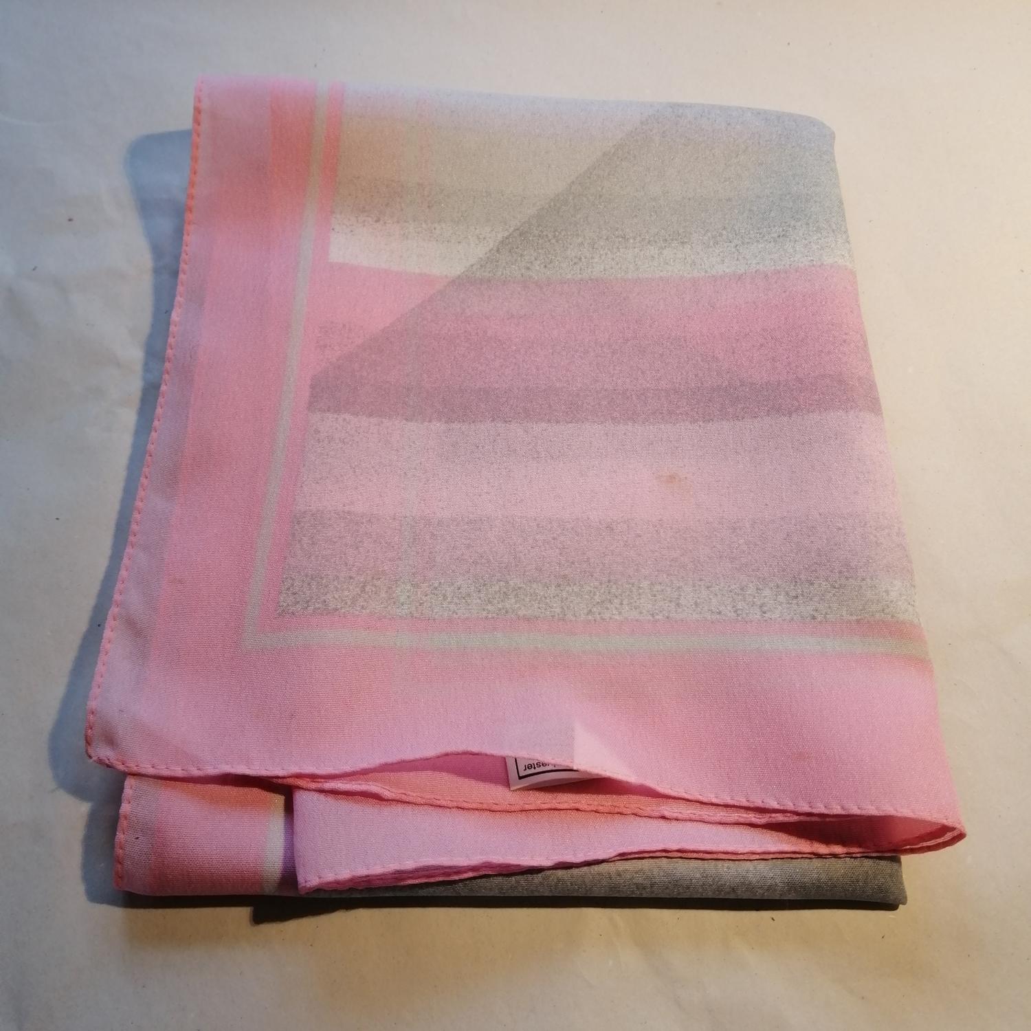 Vintage scarf scarves sjal rosa ljusgrå mönstrad tunn