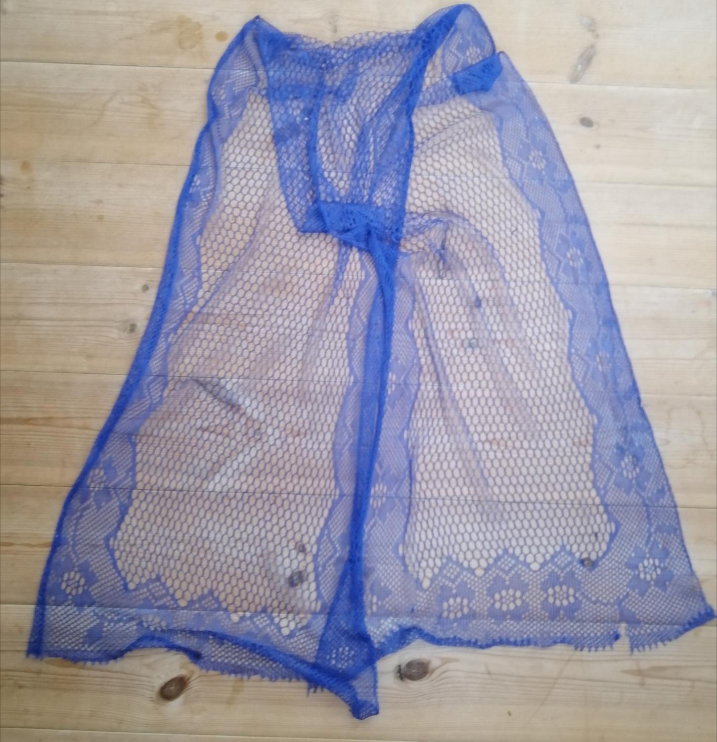 Vintage starkt kornblå nät-sjal halsduk spets 80-tal
