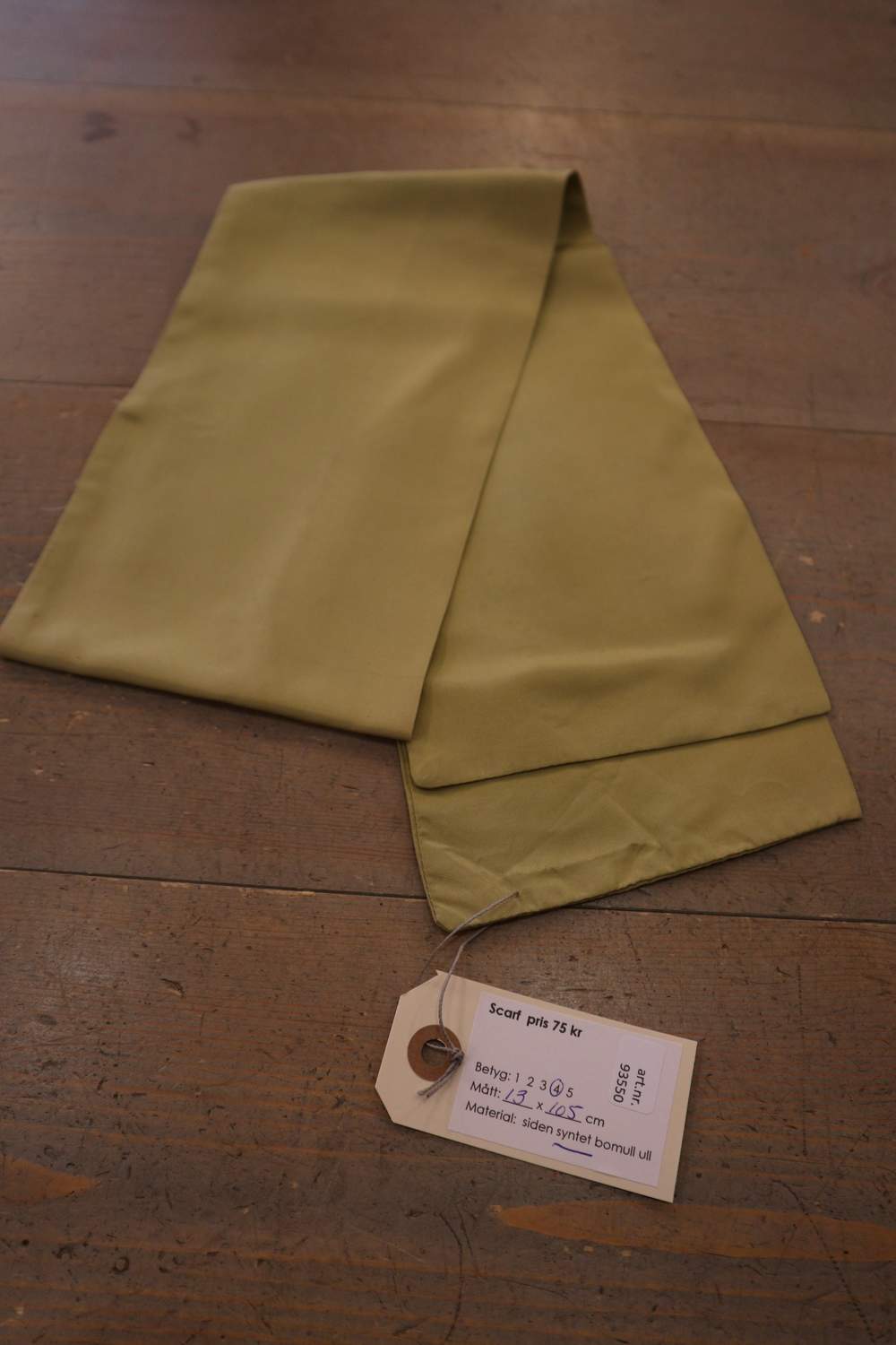 Retro vintage scarf scarves sjal avlång kort gul-grön sidenskimrande