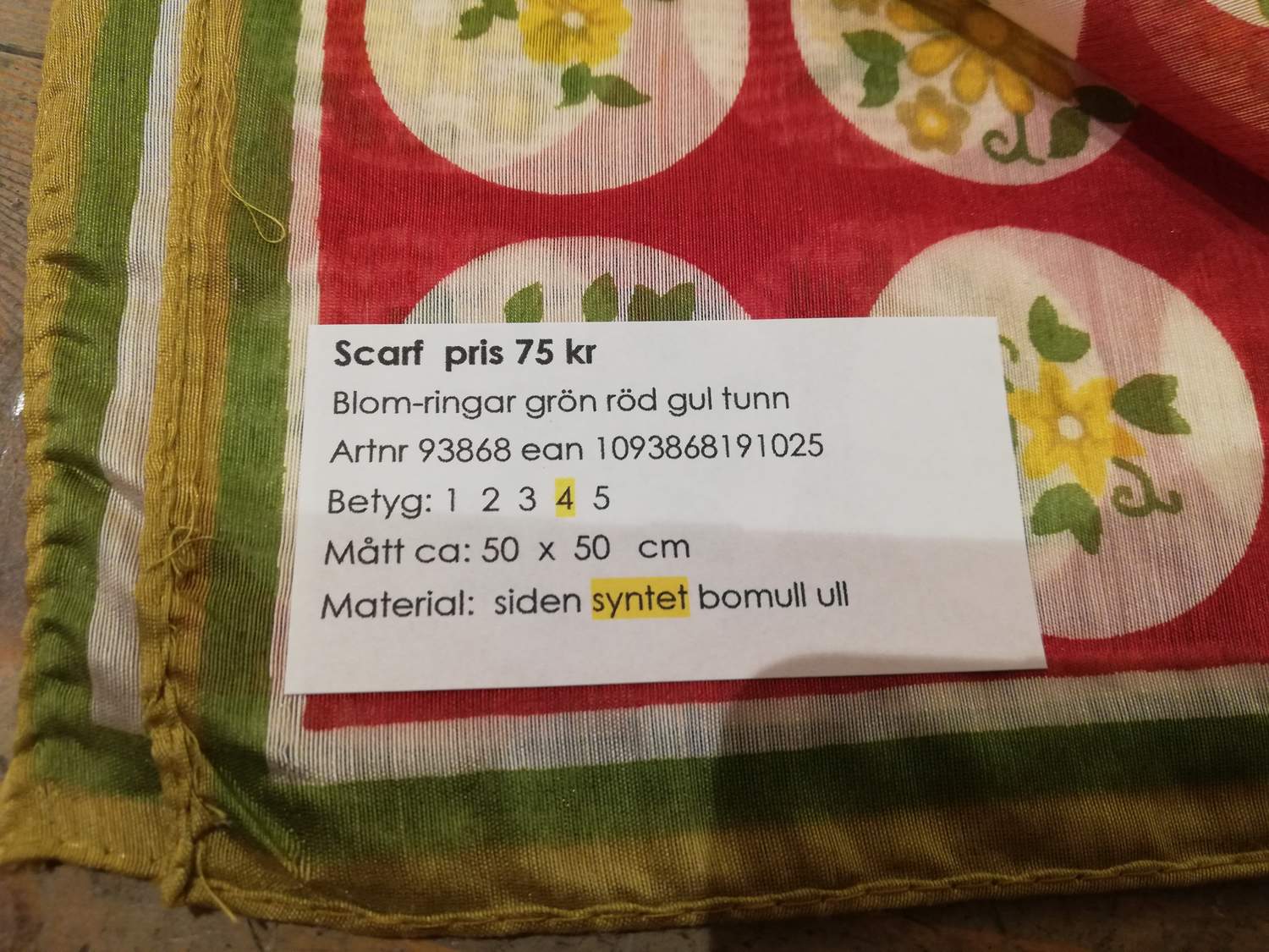 Retro scarf scarves sjal blom-ringar grön röd gul tunn