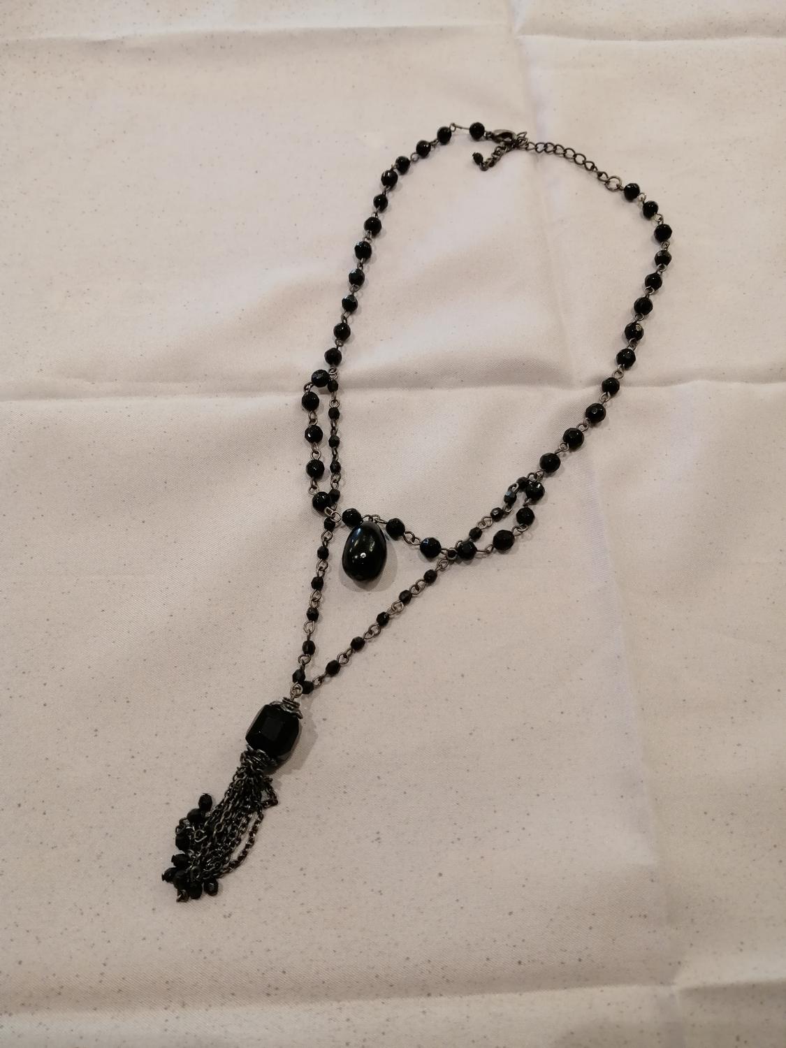Bijouteri smycke halsband 2 rader nertill svarta pärlor och grå metall
