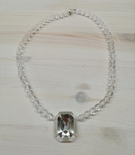 Vintage bijouteri 8090-tal halsband genomskinligt stor glittrande sten fram